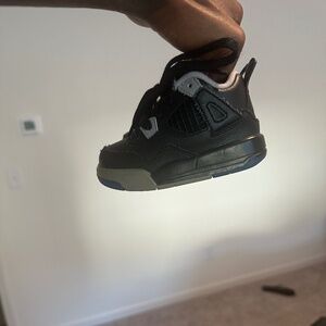 Jordan 4 Retro 5C